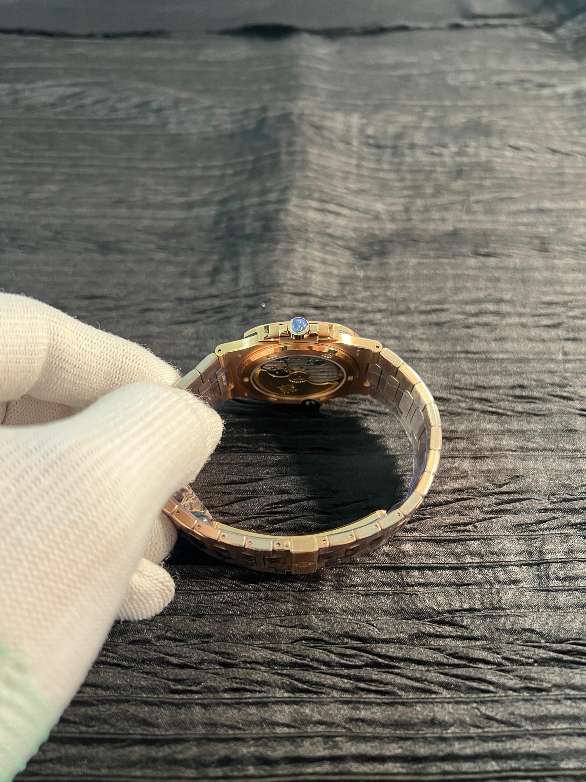 Nautilus 5711/1R 3KF 1:1 Best Edition Brown Textured Dial on RG Bracelet A324 Super Clone V2 - Image 4