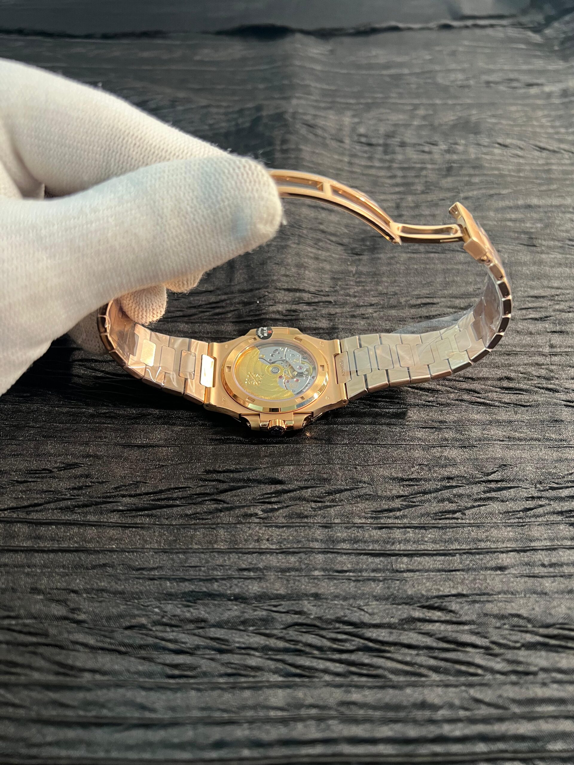 Nautilus 5711/1R 3KF 1:1 Best Edition Brown Textured Dial on RG Bracelet A324 Super Clone V2 - Image 6