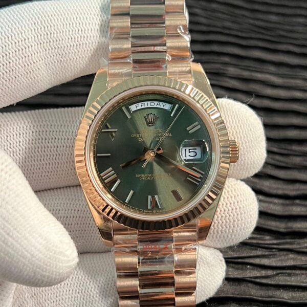 Day Date 128238 Gain Weight RG QF 1:1 Best Edition Green Dial Roman Markers on RG President Bracelet