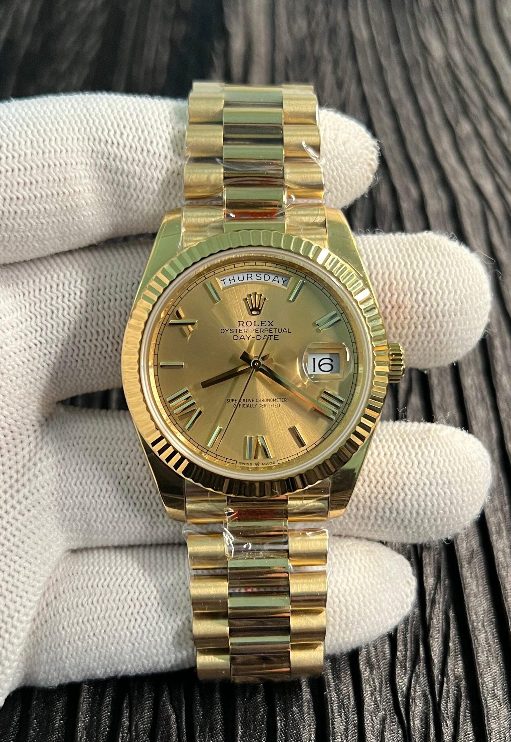 Day Date 128238 Gain Weight YG QF 1:1 Best Edition Gold Dial Roman Markers on YG President Bracelet