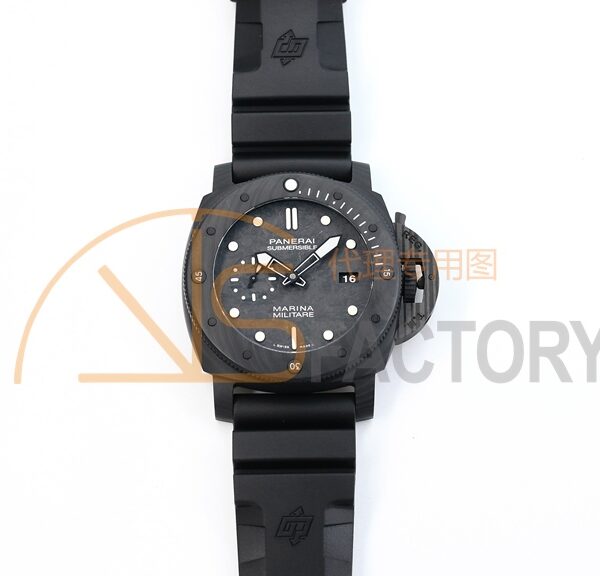 PAM 979 Carbotech VSF Best Edition Carbon Dial on Rubber Strap P.9010 Clone