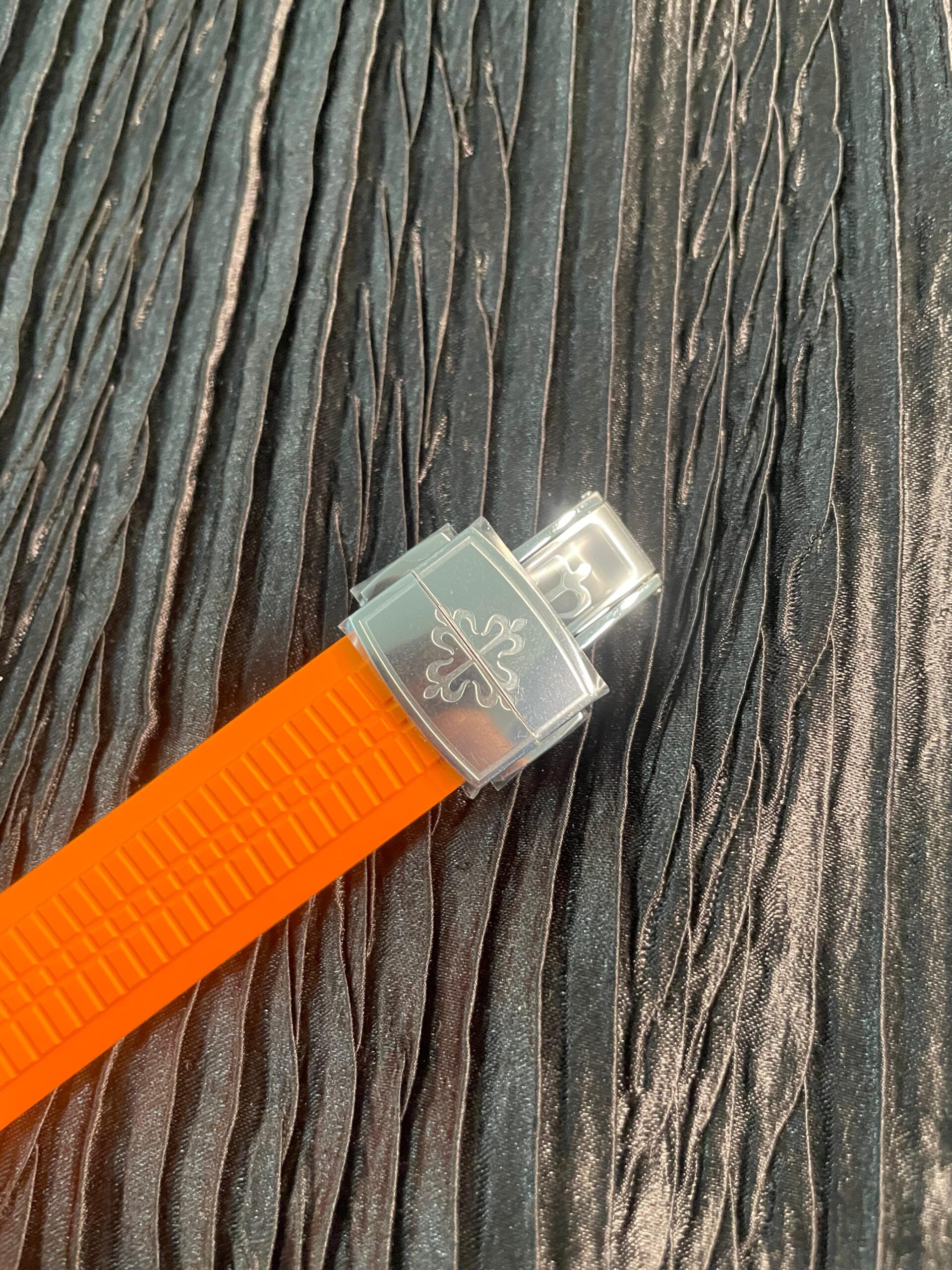 Aquanaut 5968 SS P1F Best Edition Gray Dial On Orange Rubber Strap A520 - Image 8