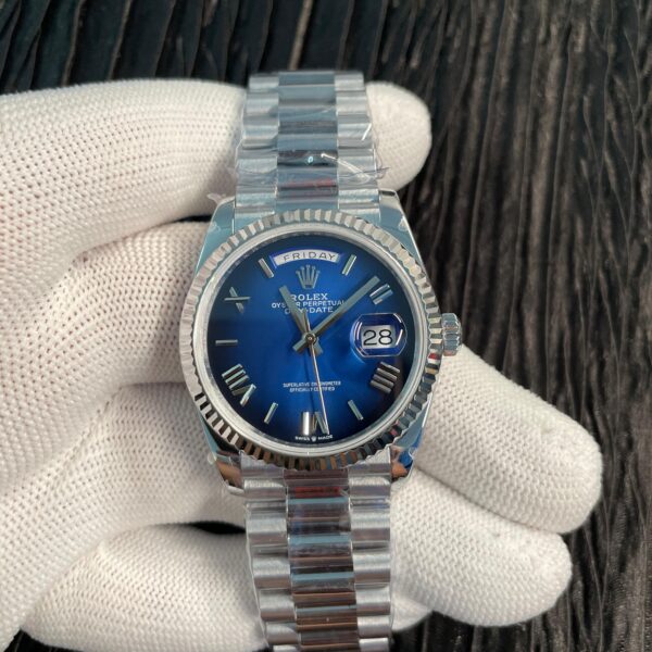 Day 128239 36mm Gain Weight QF 1:1 Best Edition Blue Ombre Dial Roman Marker On YG President Bracelet A2836