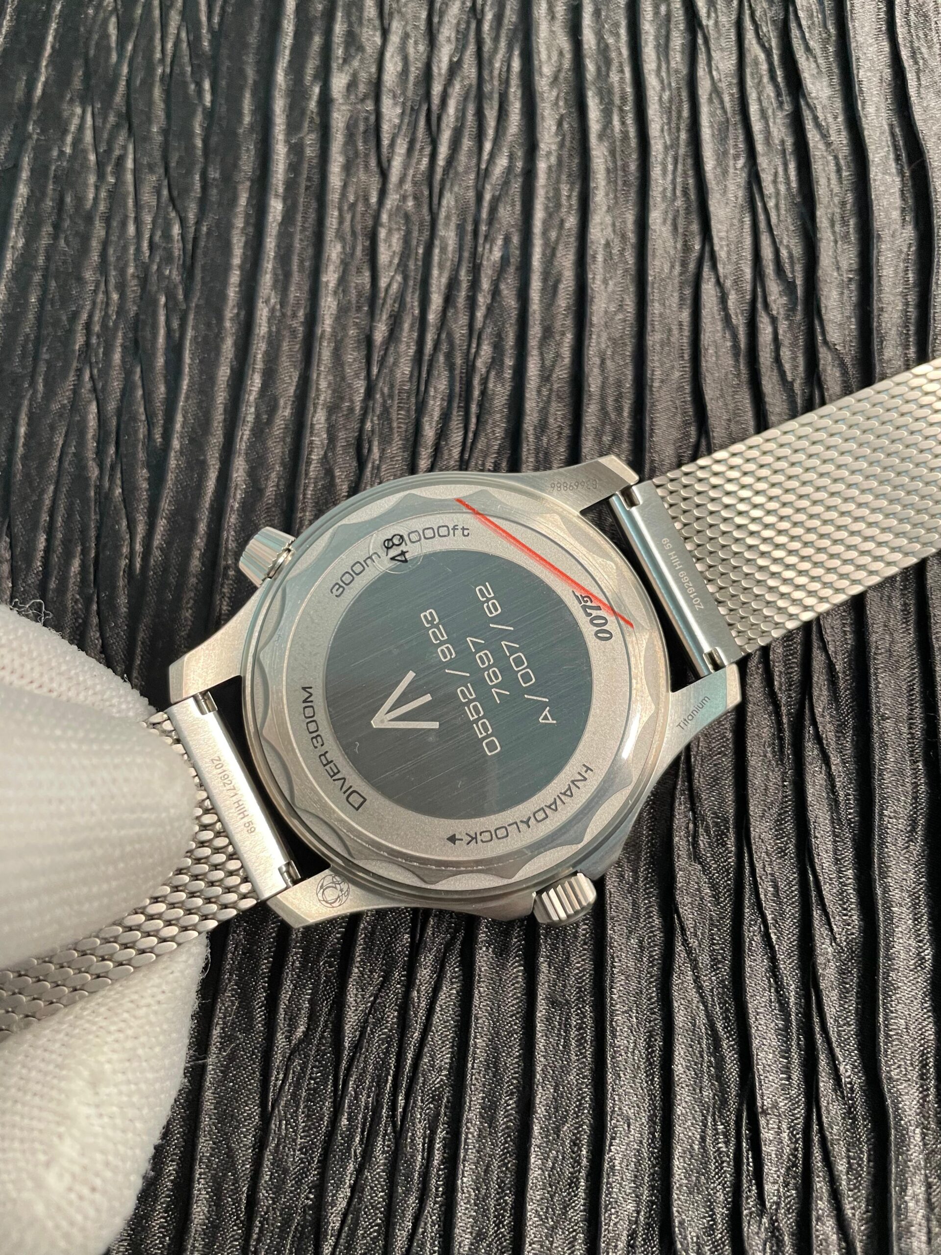 Seamaster 300 "No Time to Die" Titanium V7 VSF 1:1 Best Edition On Titanium Mesh Bracelet SA8806 Super Clone (Free Nato) - Image 7