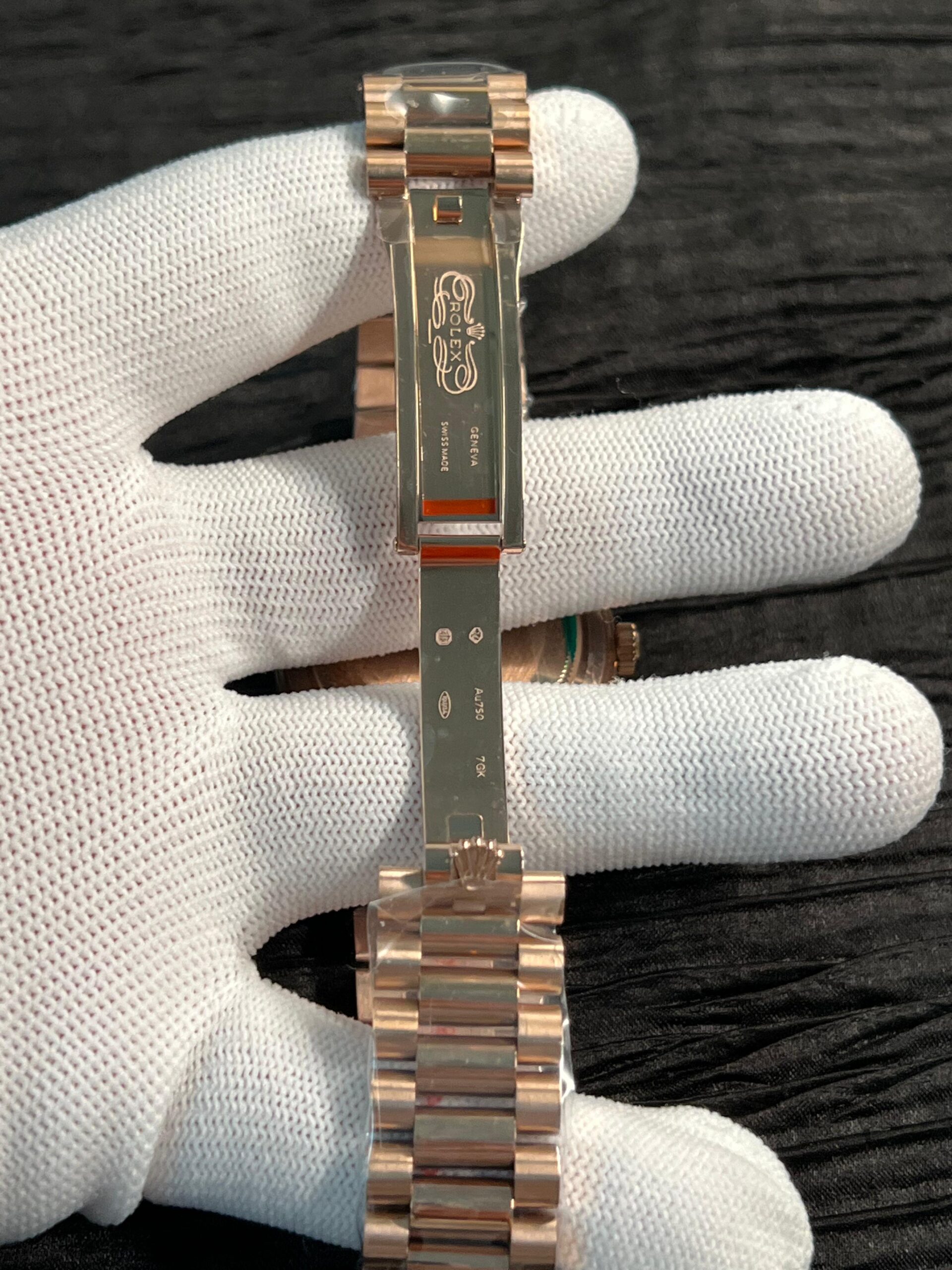 DayD 128238 40mm Gain Weight V6 RG QF 1:1 Best Edition Green Dial Roman Markers on RG President Bracelet A2836 - Image 8