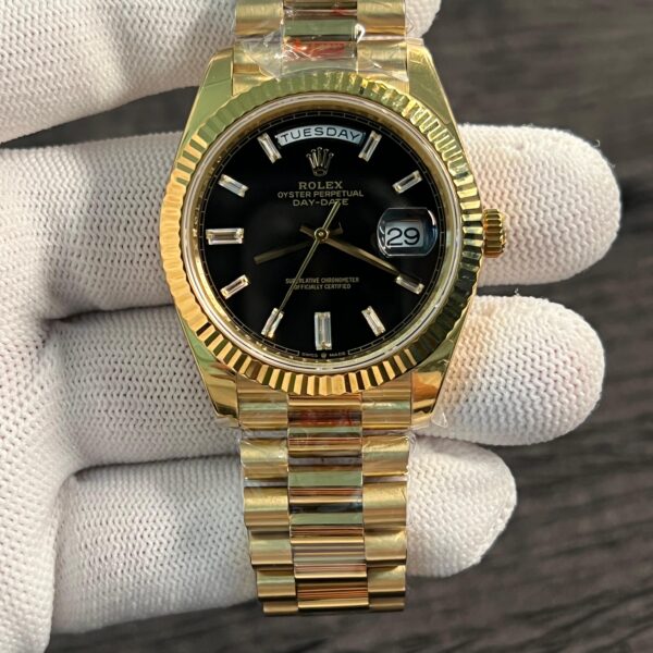 DayD 228238 40mm Gain Weight V6 QF Best Edition Black Dial T Dia Markers On YG President Bracelet A2836