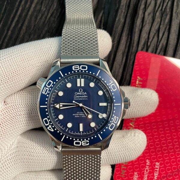 Seamaster 300M 42mm James Bond 60th anniversary VSF Best Edition on Mesh Bracelet A8806