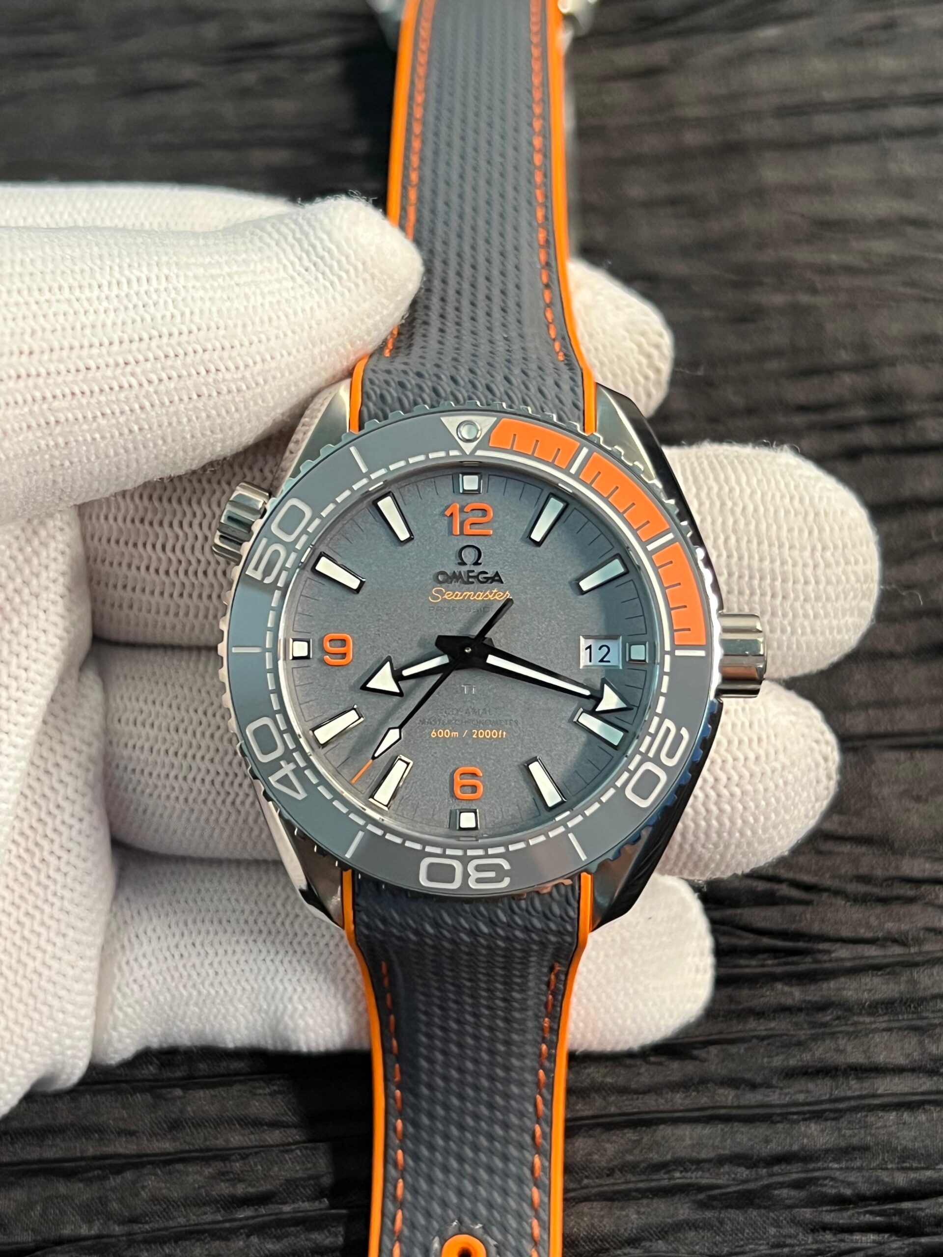 Planet Ocean 43.5mm Titanium VSF 1:1 Best Edition Black/Orange Bezel Gray Dial on Gray Nylon Strap A8900
