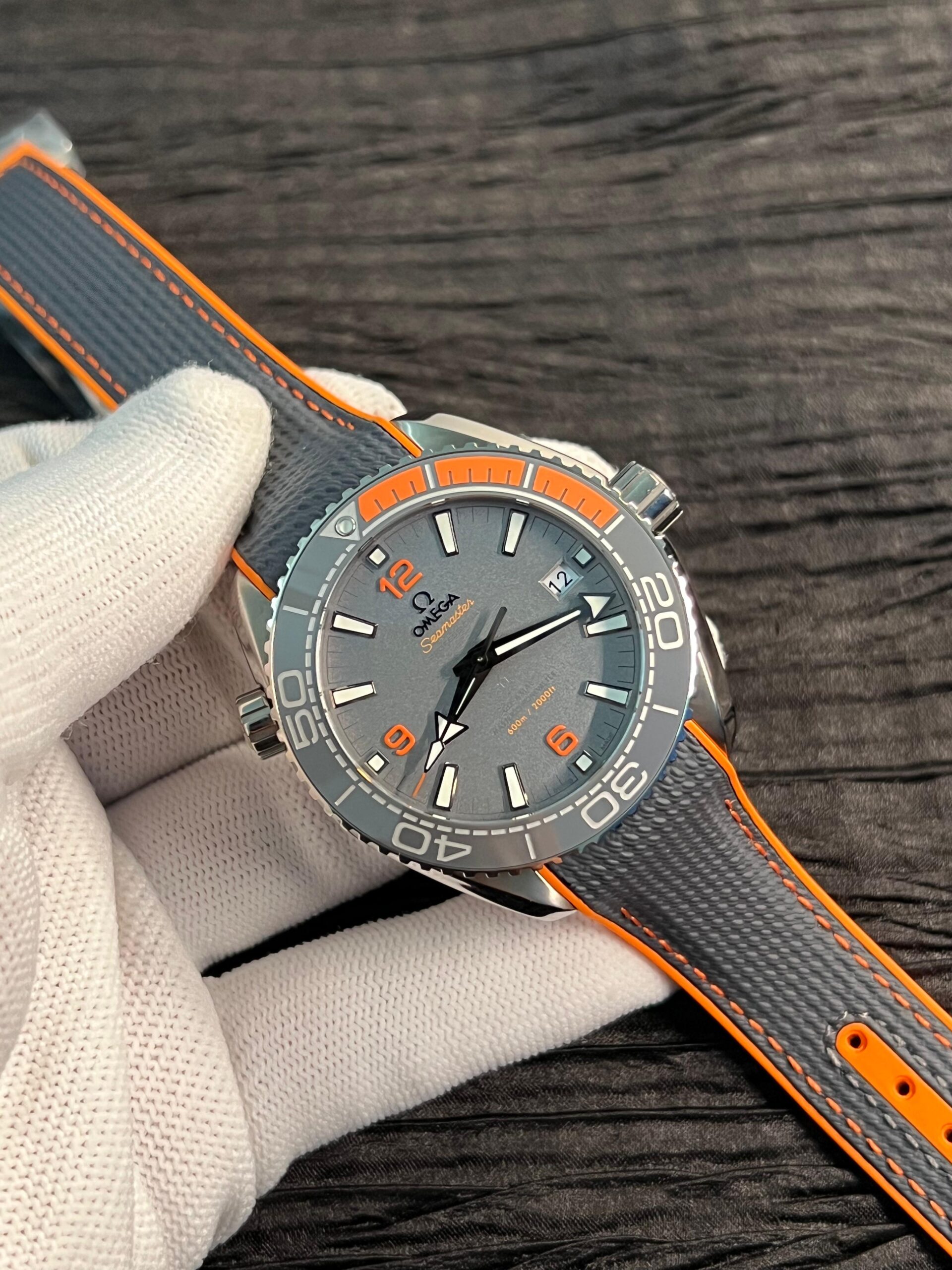 Planet Ocean 43.5mm Titanium VSF 1:1 Best Edition Black/Orange Bezel Gray Dial on Gray Nylon Strap A8900 - Image 3