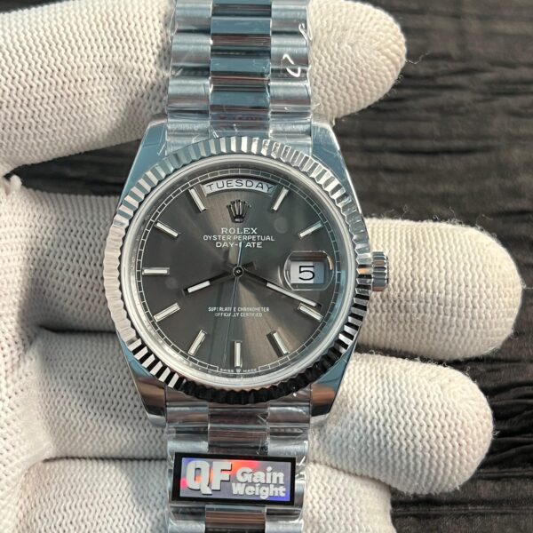 Day Date 228238 40mm 904L SS Bezel QF Gain Weight Grey Dial Stick Markers on SS President Bracelet A2836