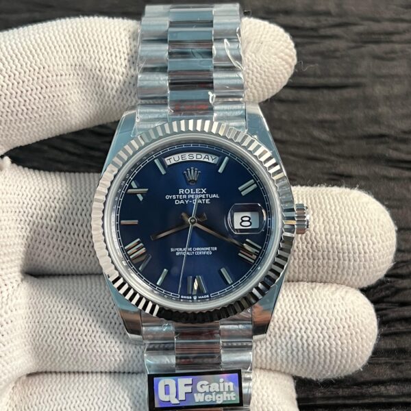 Day Date 228238 40mm 904L SS Bezel QF Gain Weight Blue Dial Roman Markers on SS President Bracelet A2836
