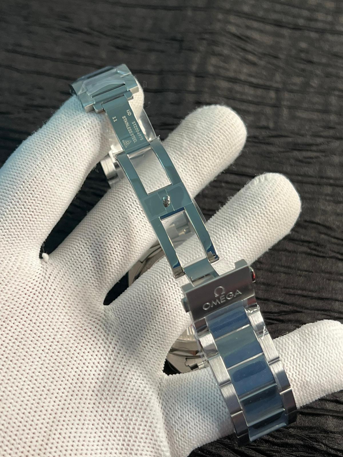 Aqua Terra 150M Master Chronometers VSF 1:1 Best Edition Deep Blue Dial Silver Hand on SS Bracelet A8900 Super Clone - Image 8