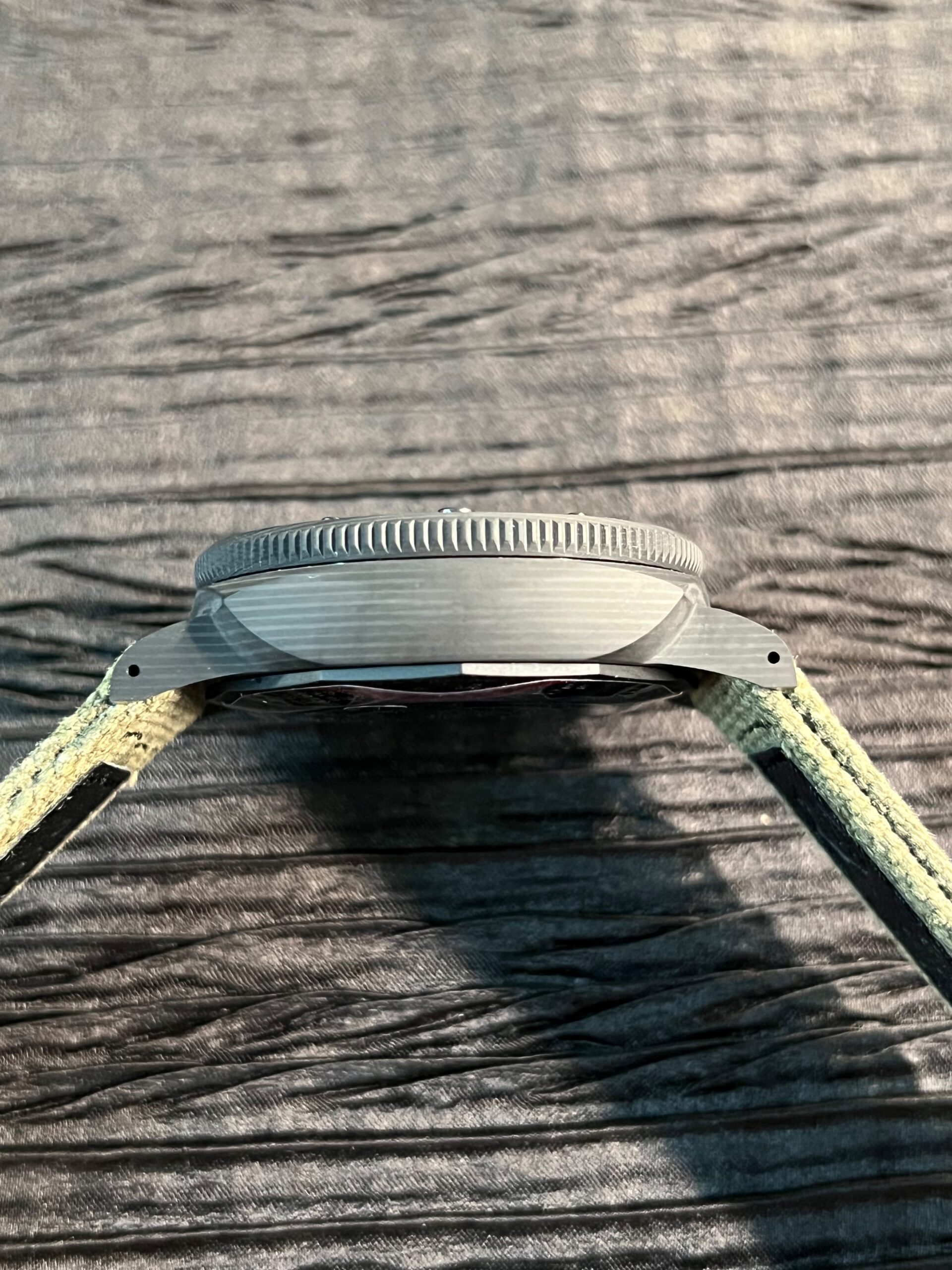 PAM1698 Submersible Marina Militare Carbotech Best Edition Green Grained Matt with Black Gradient Dial On Nylon Cladded Rubber Strap P.900 Clone - Image 5